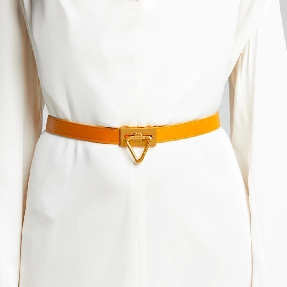 BOTTEGA VENETA Triangle Turn-Lock Leather Buckle Belt